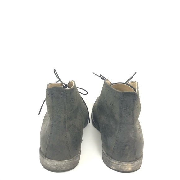 Frye Men's 'Phillip' Chukka Boots Distressed - Picture 5 of 7